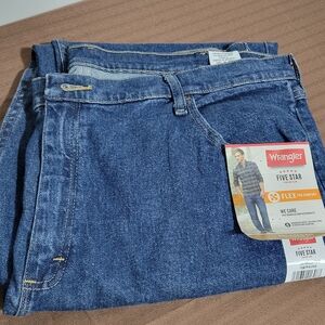 Wrangler Men's Relaxed Fit Denim Jeans